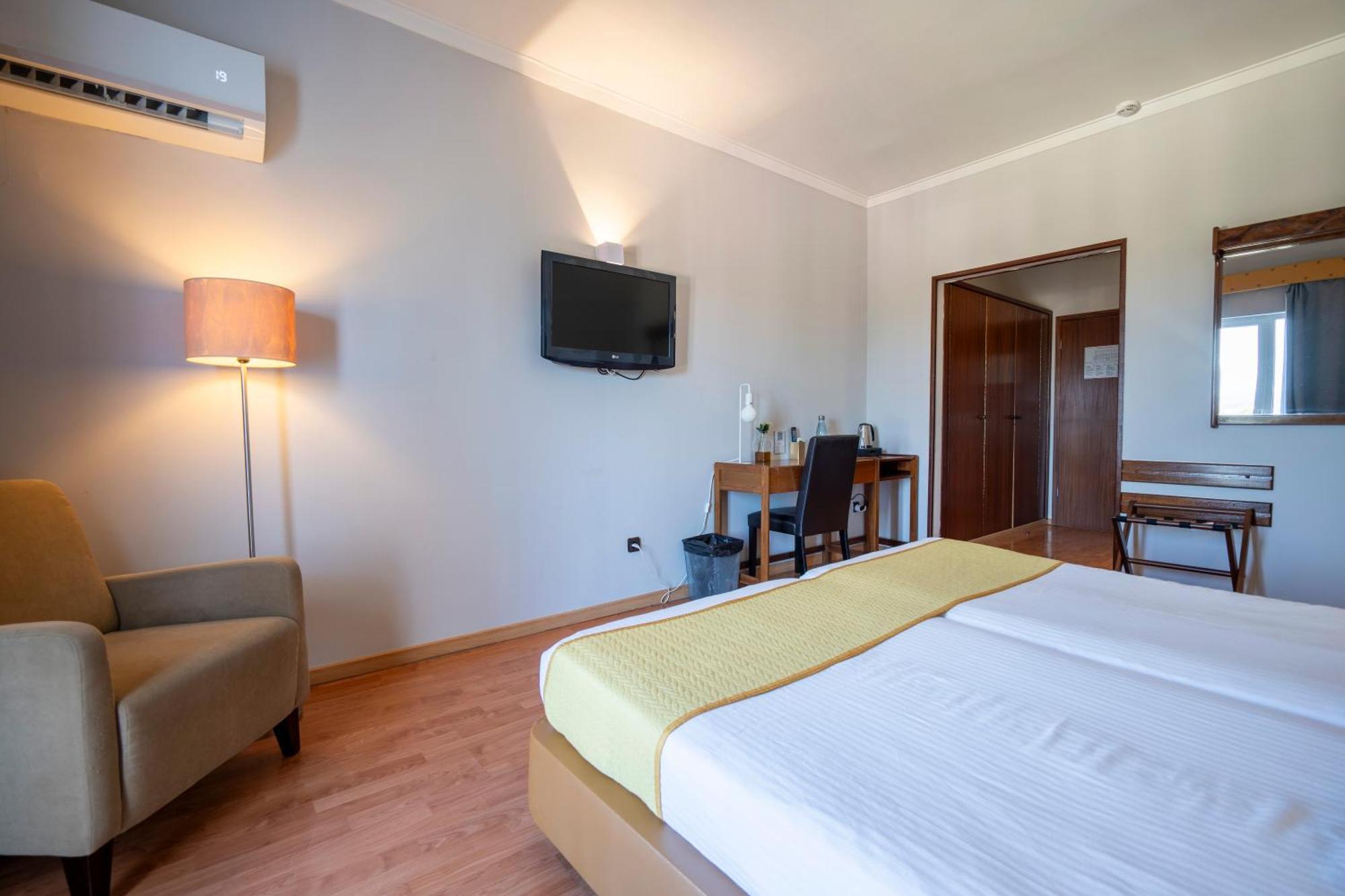 Hotel Onix Визеу Экстерьер фото